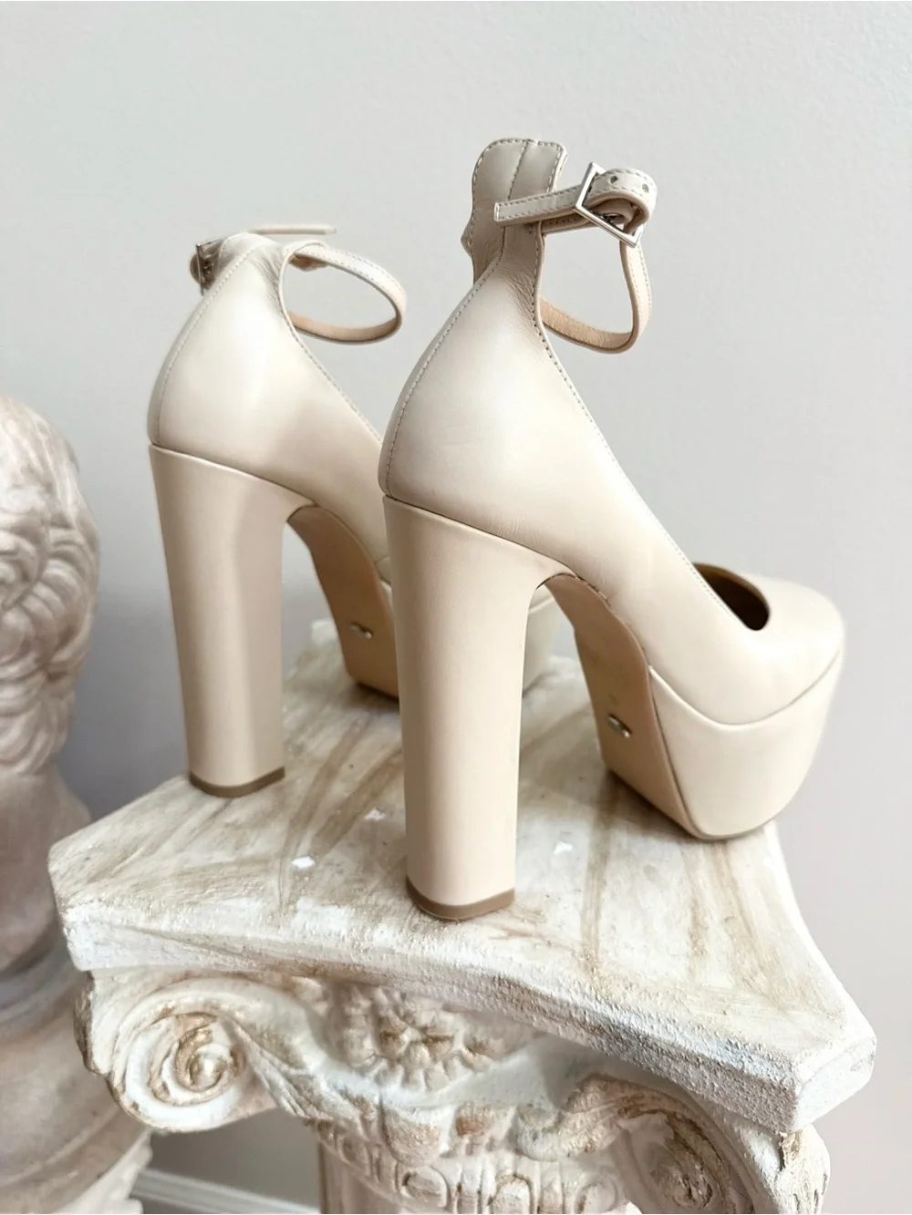 Tony Bianco Nude Platform Mary Jane Heels Women’s 6.5